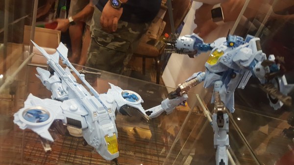 TFCon Toronto   Dealer Room Images Show Unofficial Bulkhead MTMTE Thunderclash Fall Of Cybertron Megatron More  (22 of 30)